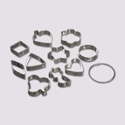 lot-de-10-emporte-pieces-en-acier