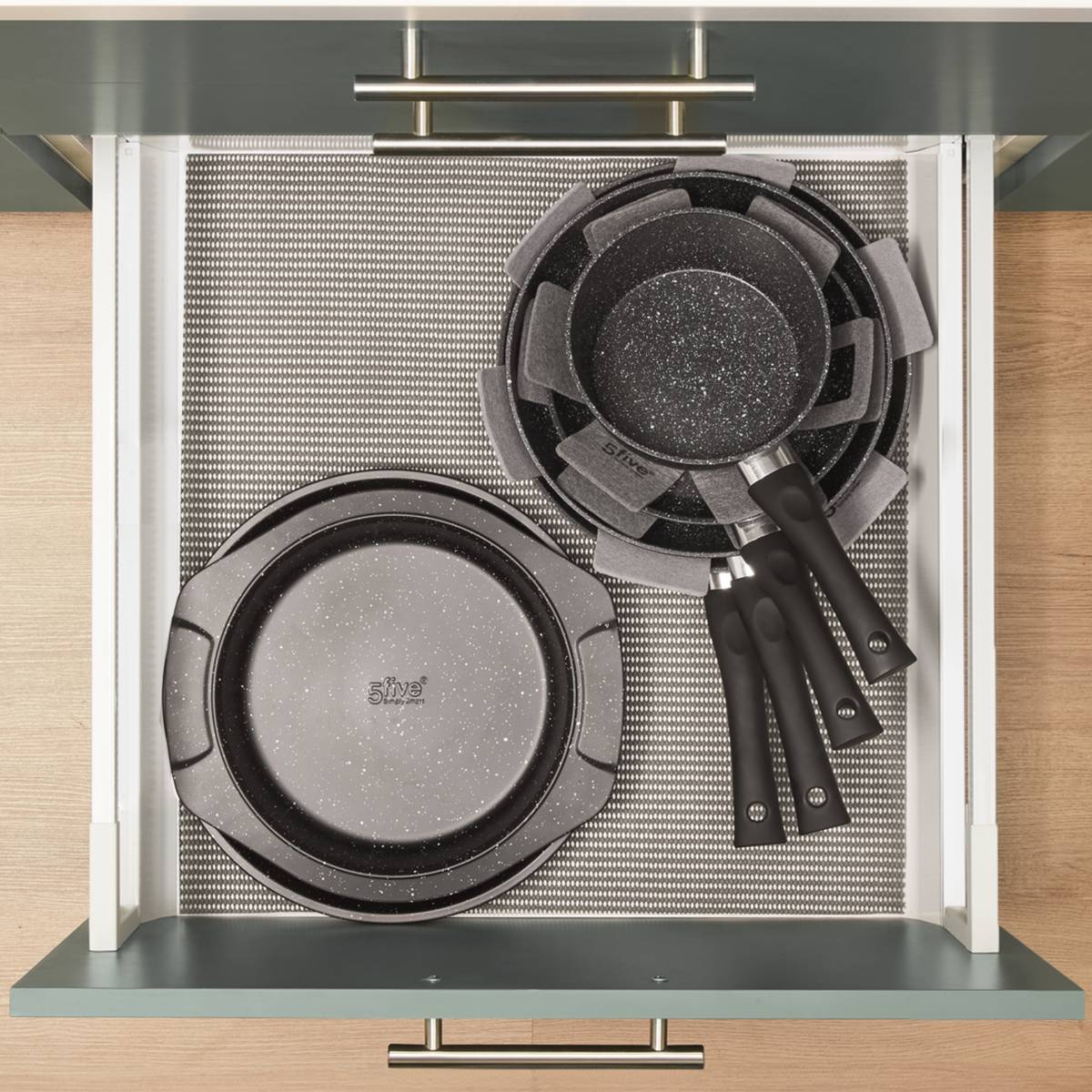 Sauteuse aluminium forgé, 24 cm Caractère