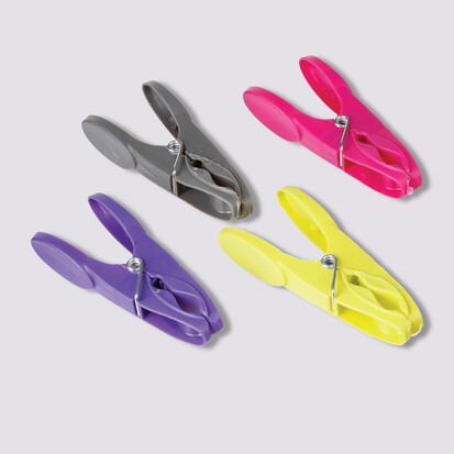 lot-de-32-pinces-a-linge-4-couleurs