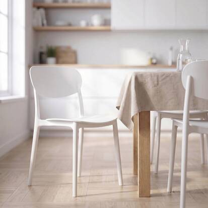 chaise-empilable-plastique-blanc