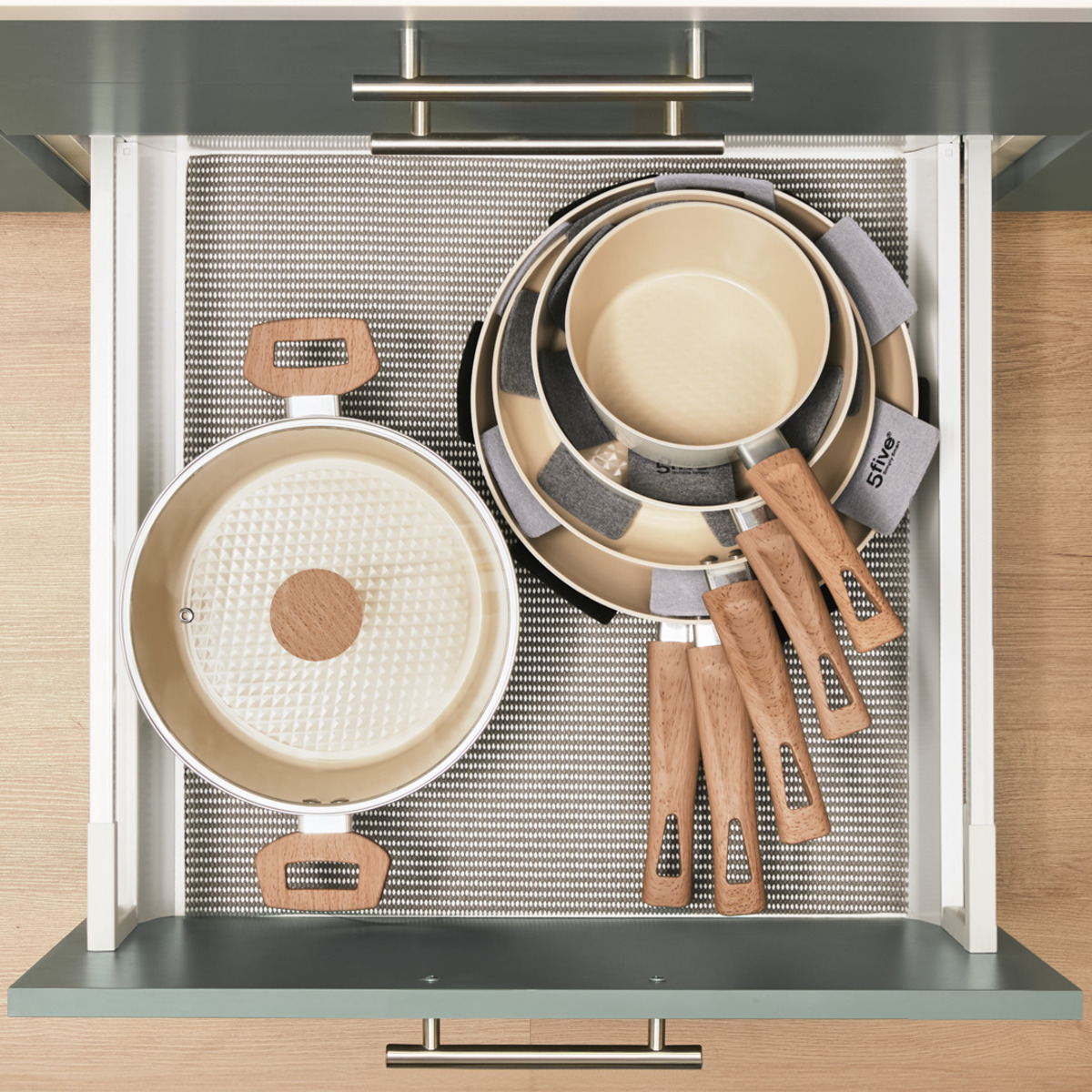 Poêle aluminium forgé beige, 28cm Harmony
