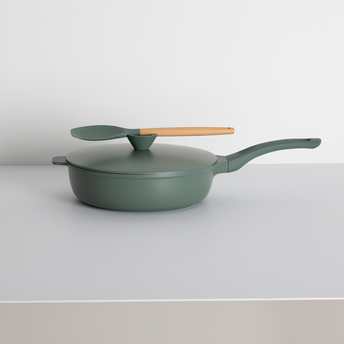 Sauteuse aluminium, d.28 cm