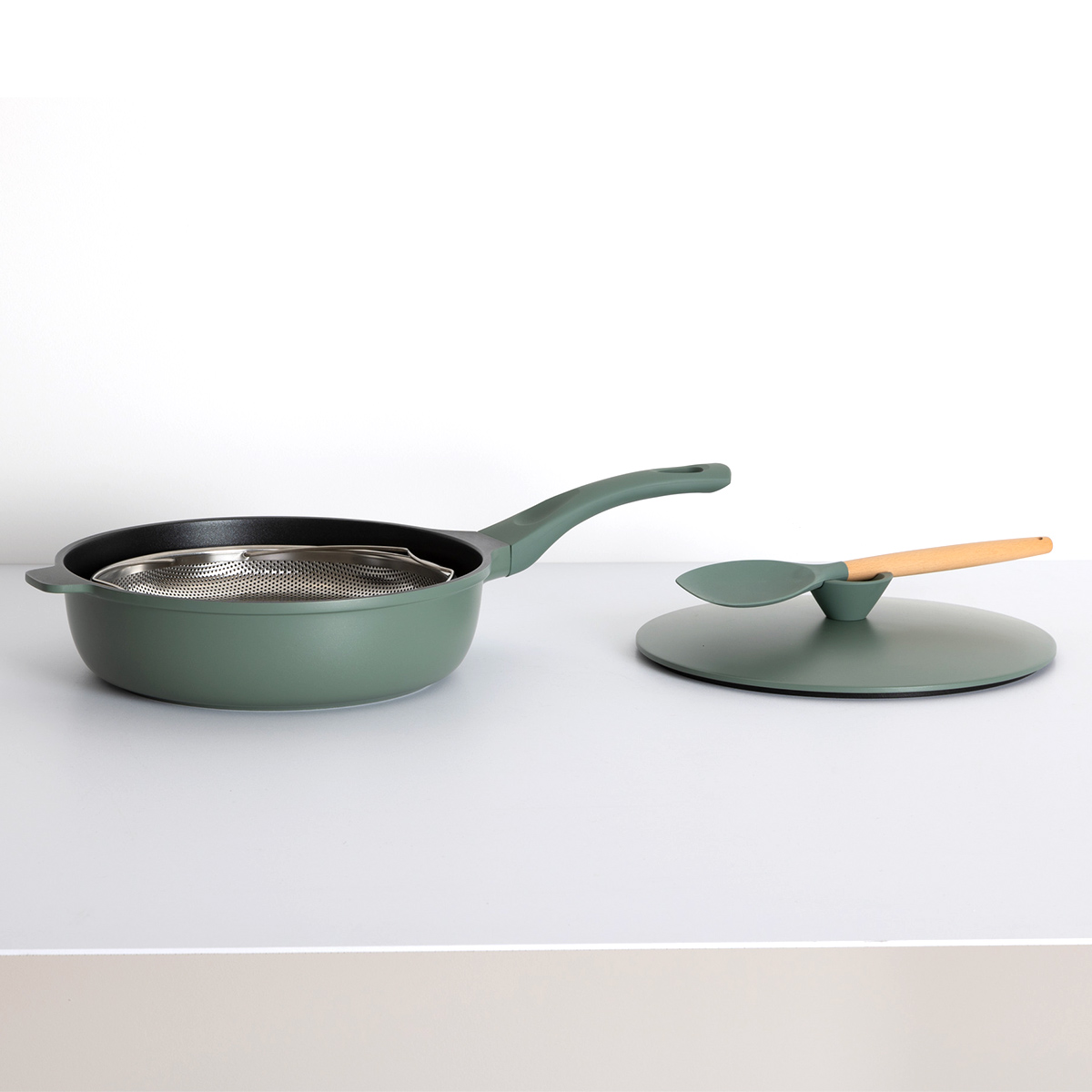 Sauteuse aluminium, d.28 cm