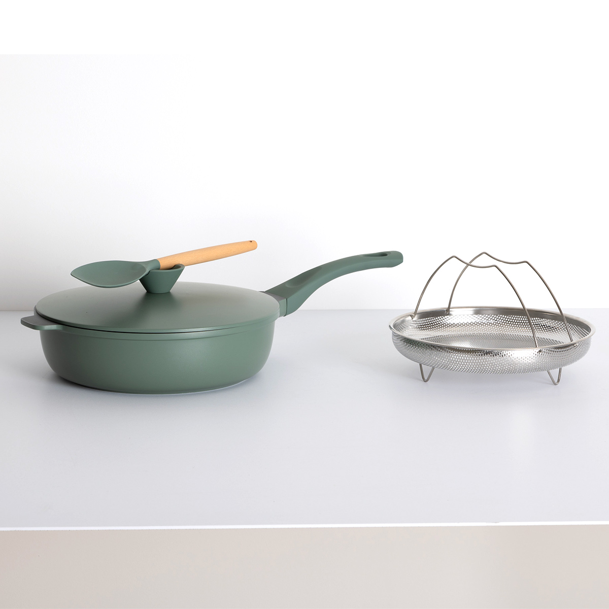 Sauteuse aluminium, d.28 cm