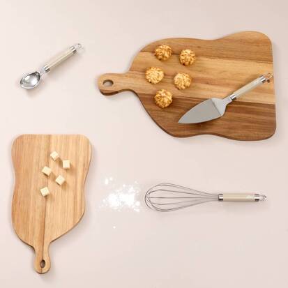 pelle-a-tarte-inox-beige