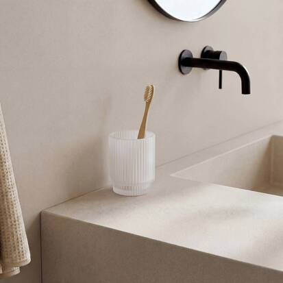 porte-brosse-a-dents-d-8-x-h-9-cm-blanc