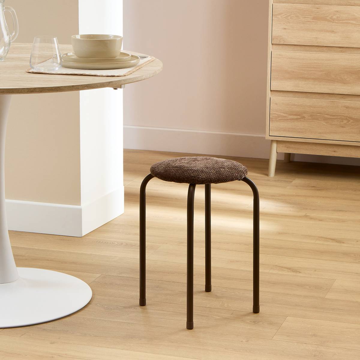 Tabouret empilable, d.38 cm, marron