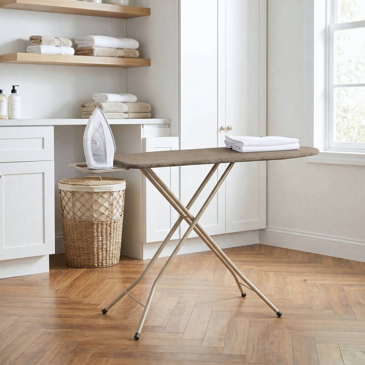 Table à repasser, l.128 cm, beige
